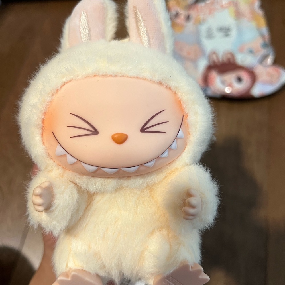 THE MONSTERS - Have a Seat Vinyl Plush